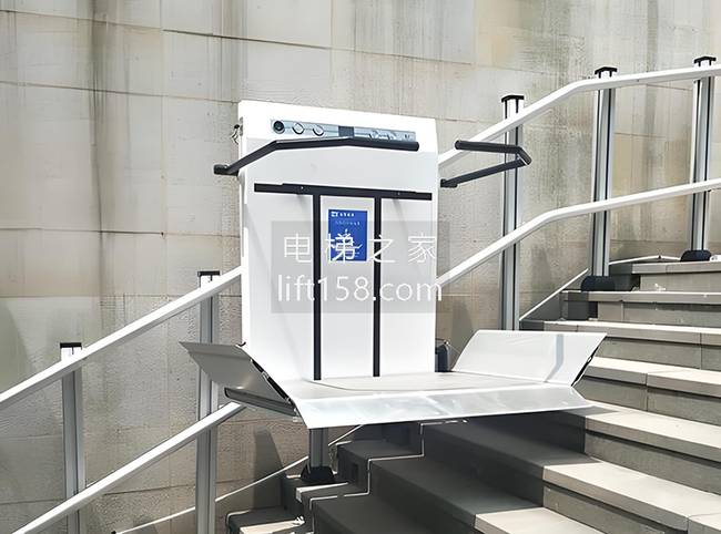 无障碍电梯_电梯之家.jpg