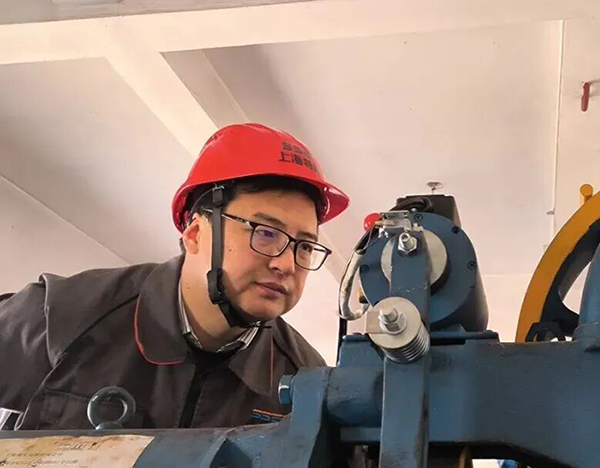 最美特设人 | 冯双昌：匠心守护“上上下下”的安全