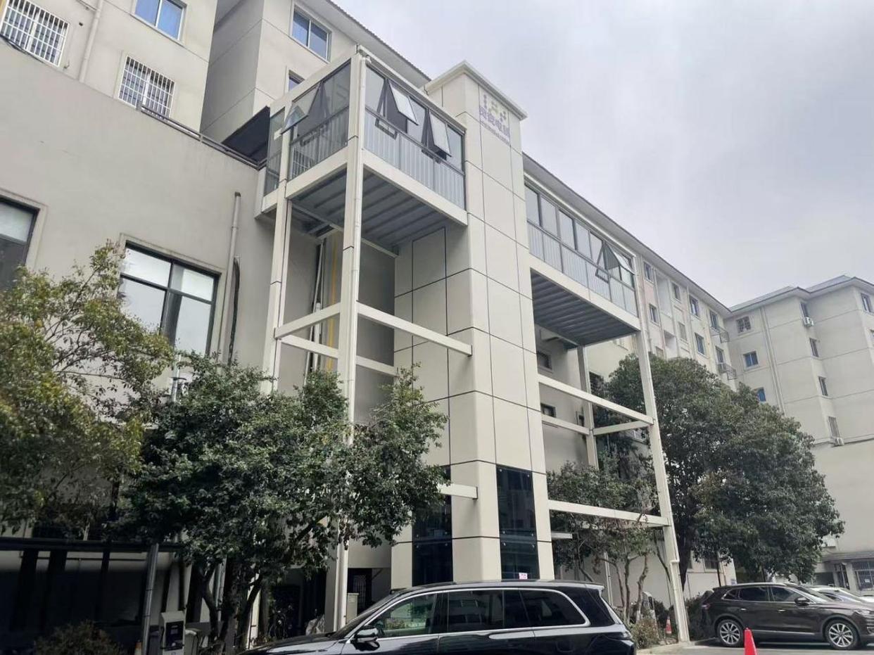 汇锦苑加装电梯正式投用,老小区迎来幸福新生活