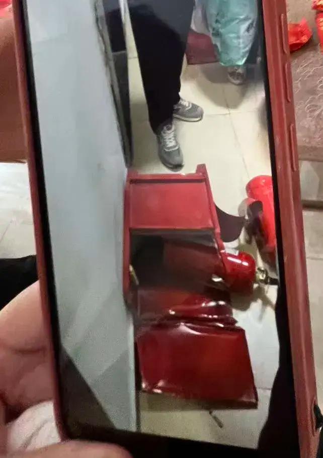 2.jpeg 2.jpeg