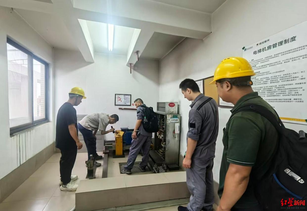 成都构建电梯维保全链条治理新机制,1-9月全市电梯投诉量同比下降28.1%